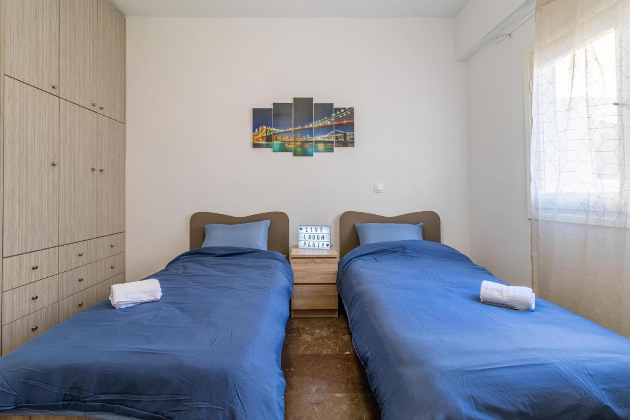 Korinthos Downtown Apartment Extérieur photo